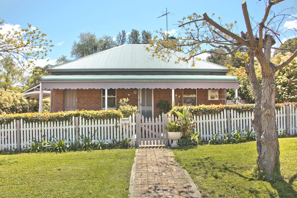 18 Foley Street, Muswellbrook NSW 2333, Image 0