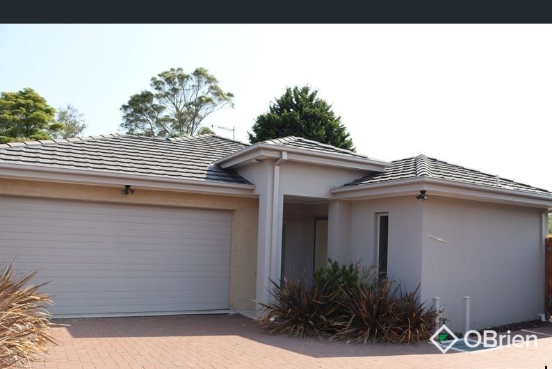 3 bedrooms Apartment / Unit / Flat in 2/6 Ashleigh Street FRANKSTON VIC, 3199