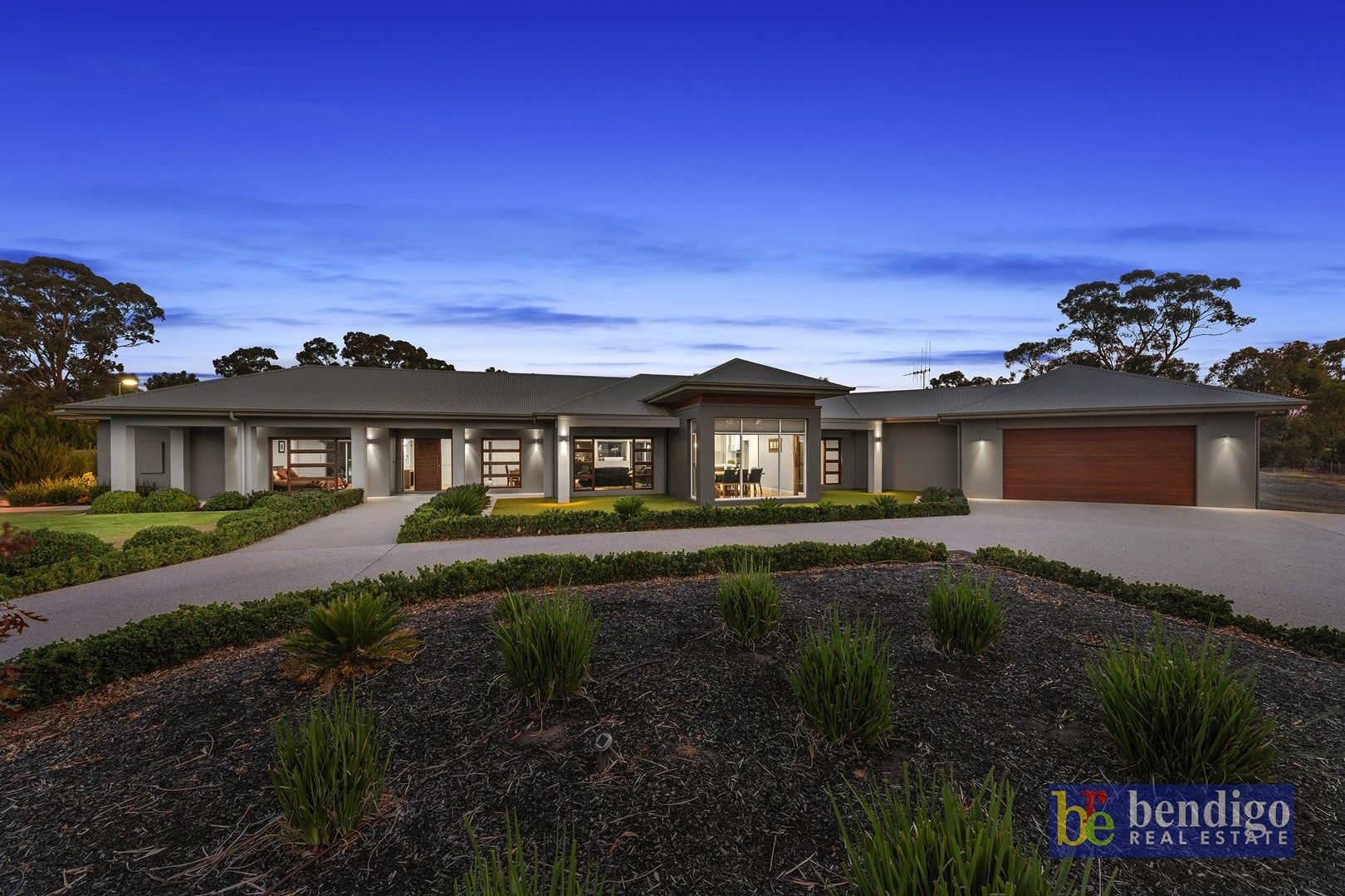 4 Hall Crescent, Junortoun VIC 3551, Image 1