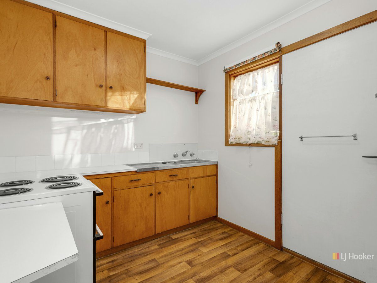 4/13 Walpole Place, Devonport TAS 7310 Apartment For Rent Domain