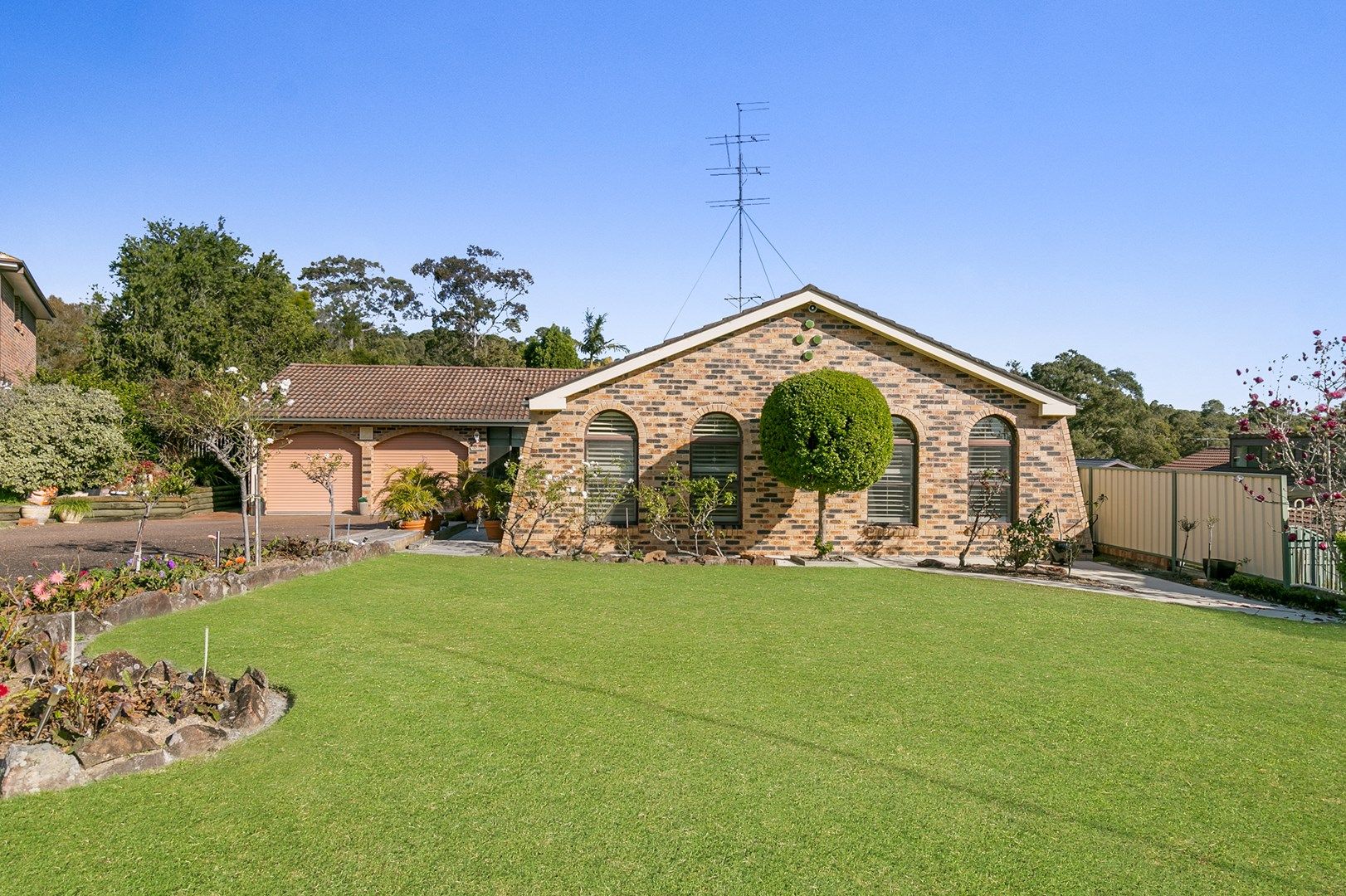 4 Clare Close, Eleebana NSW 2282, Image 0