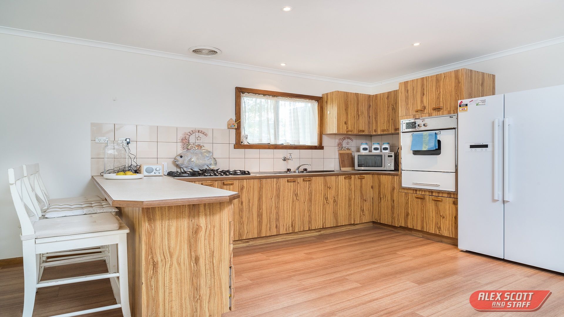 33 RED ROCKS Road, Cowes VIC 3922 Domain