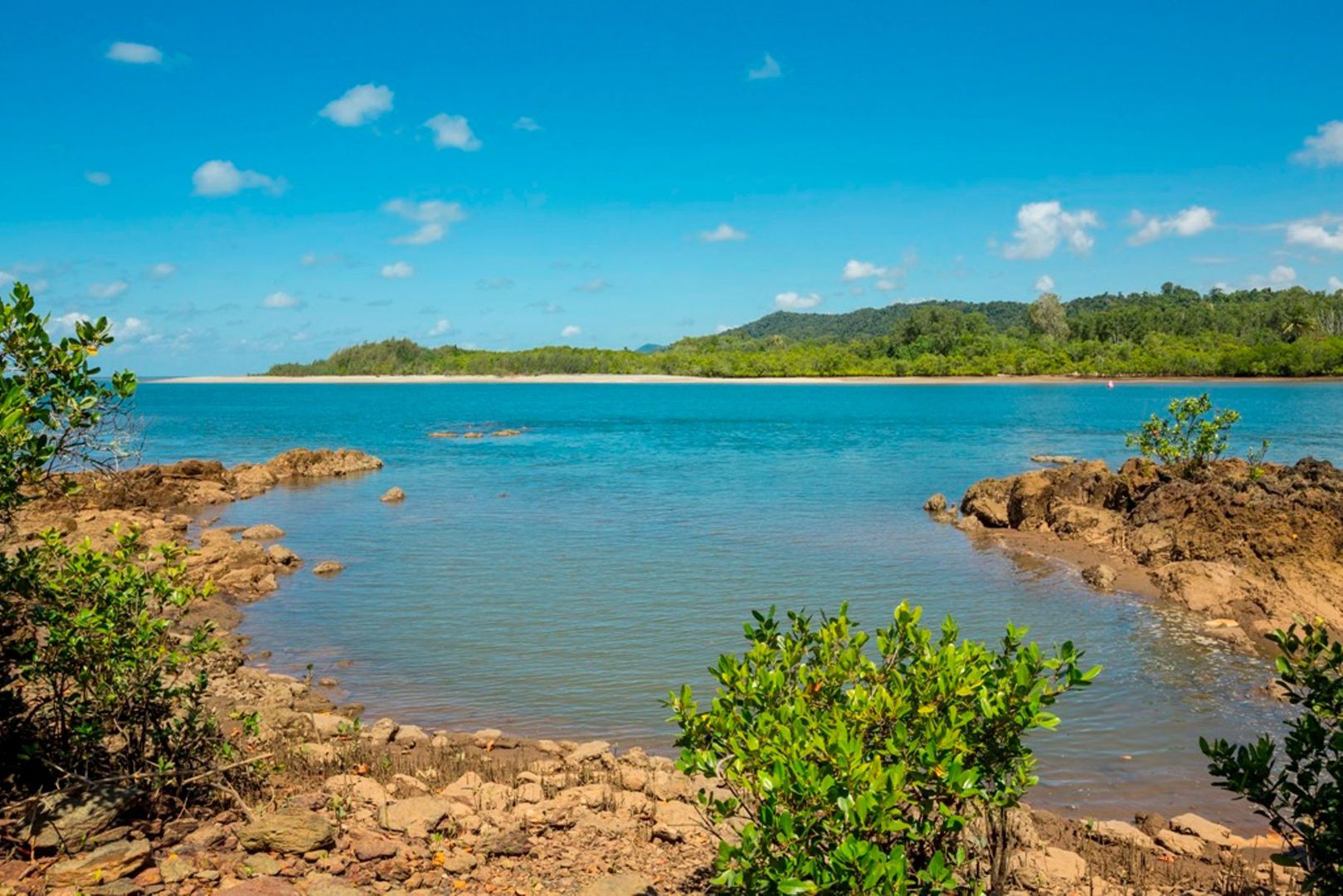 4 THE Esplanade, Innisfail QLD 4860 Domain