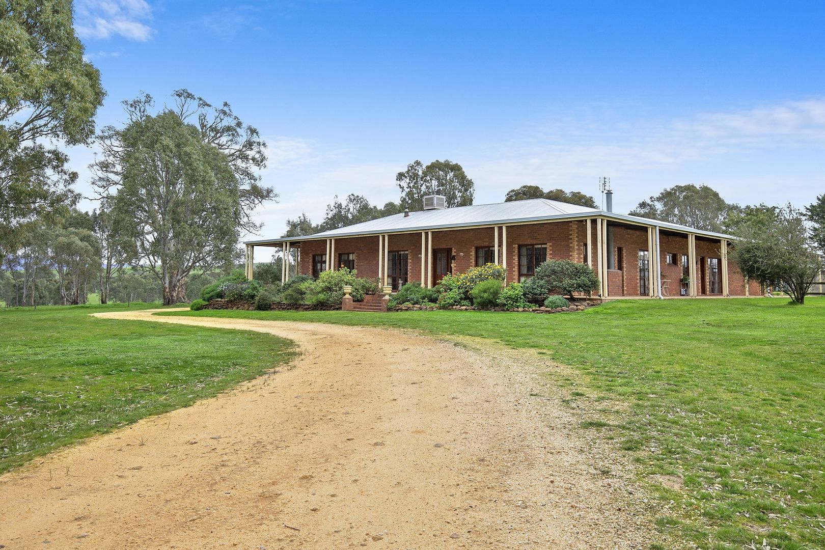 1094 Sandbar Road, Lake Lonsdale VIC 3381, Image 2