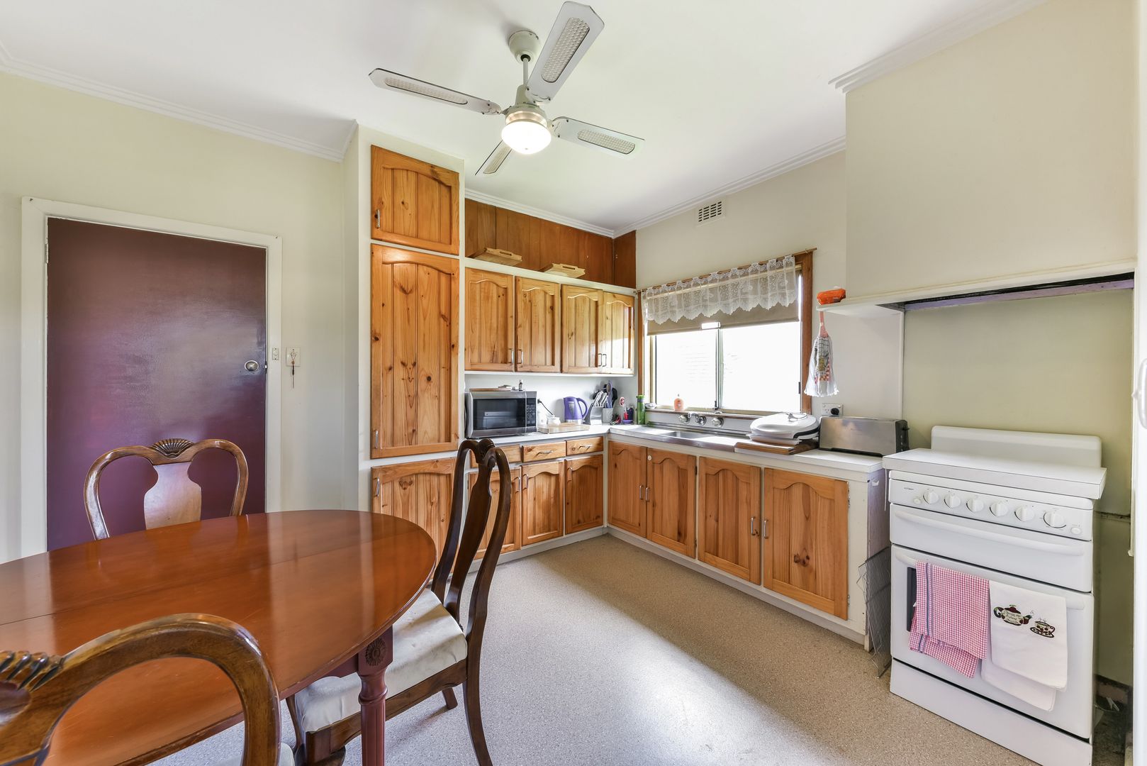 55 Wendover Avenue, Norlane VIC 3214, Image 2