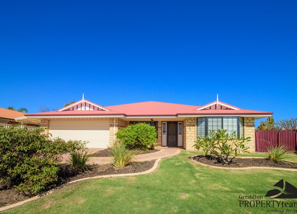 5 Shoalhaven Way, Drummond Cove WA 6532