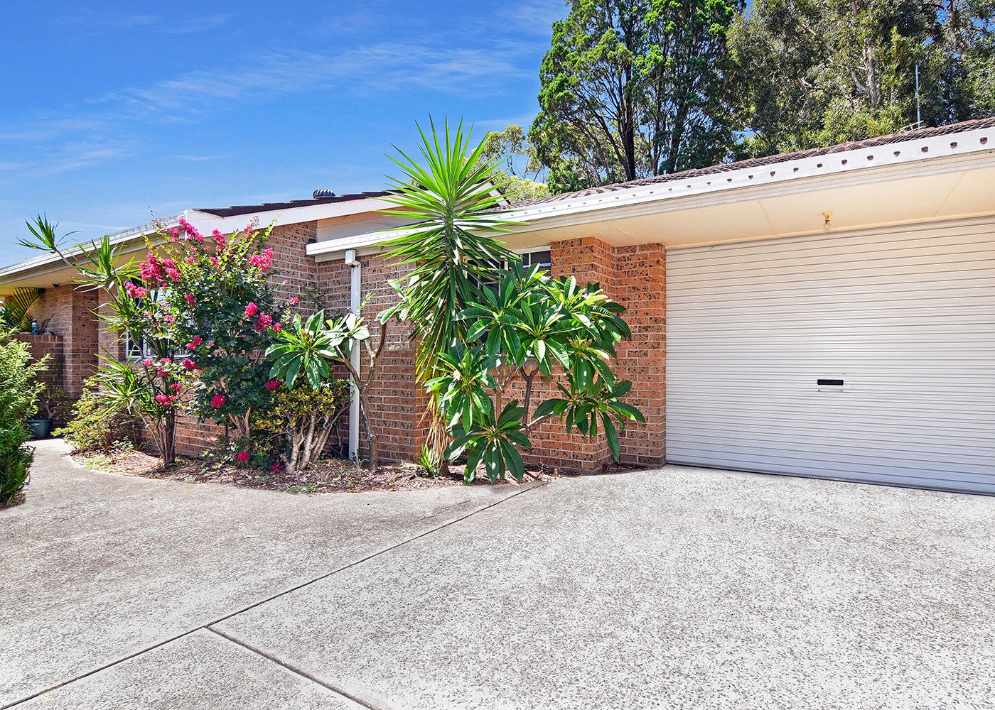 3 bedrooms House in 4/10-12 Ross Street WOY WOY NSW, 2256