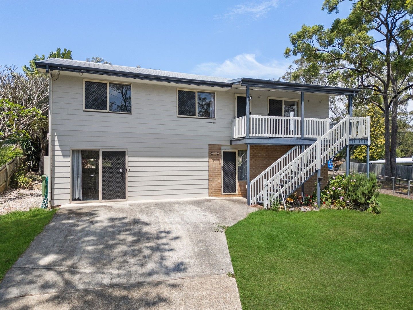 3 bedrooms House in 343A Jones Road BELLBIRD PARK QLD, 4300