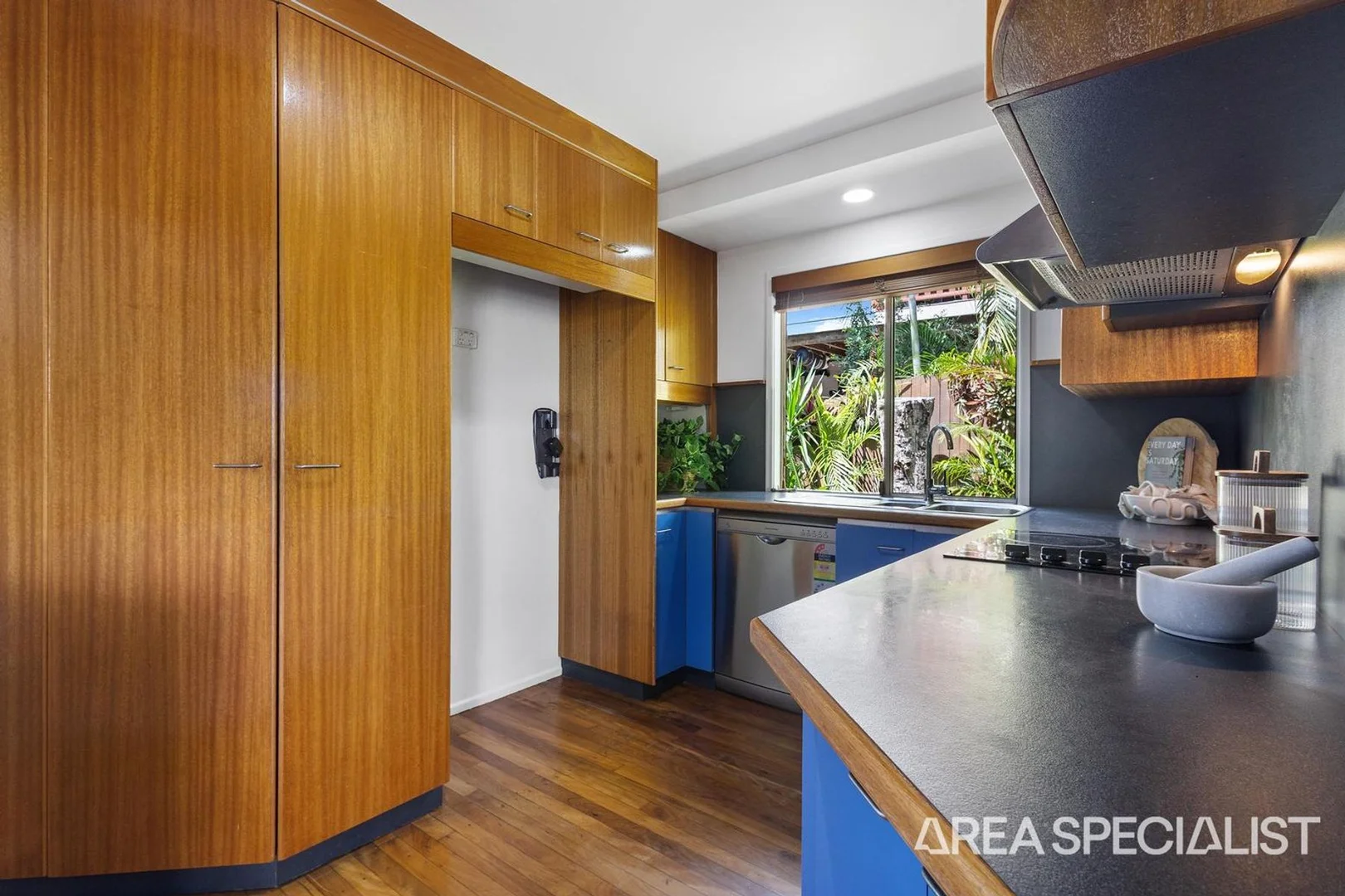 Additional image 11 of 23 Pioneer Street, Glenella QLD 4740