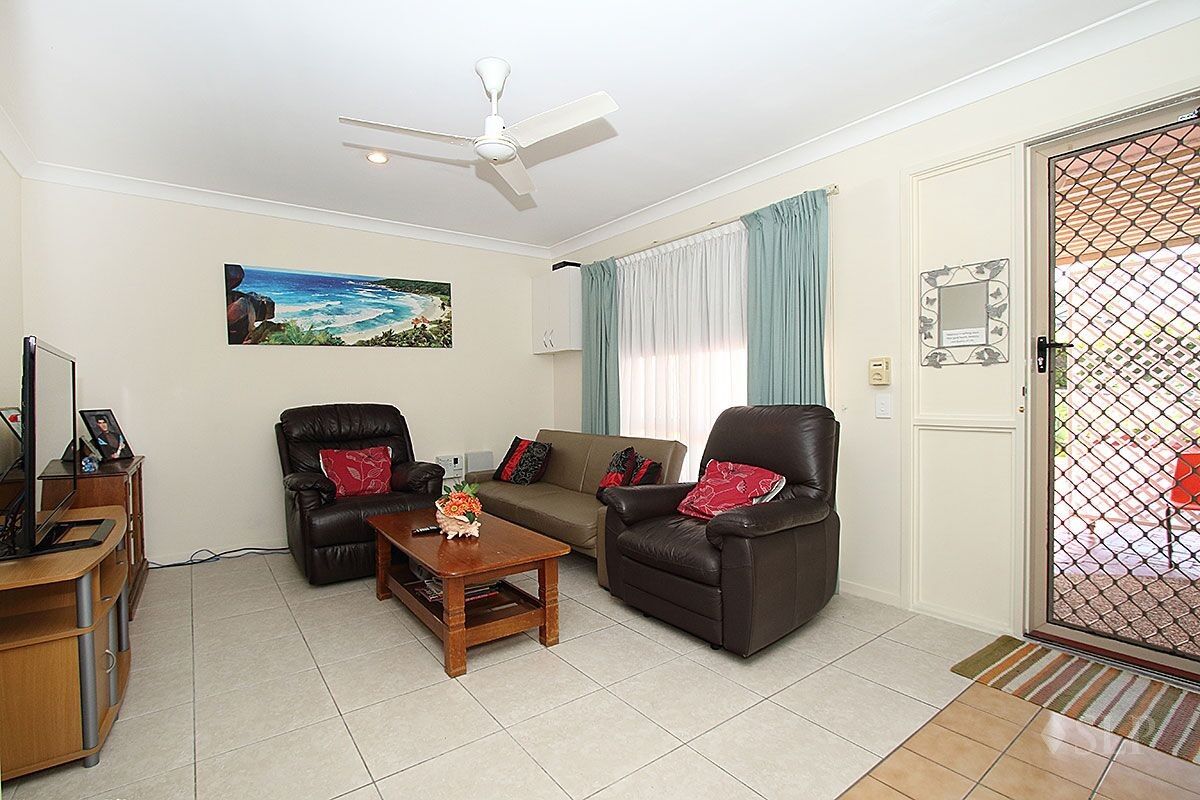 6 Clifford Court, Goodna QLD 4300, Image 2