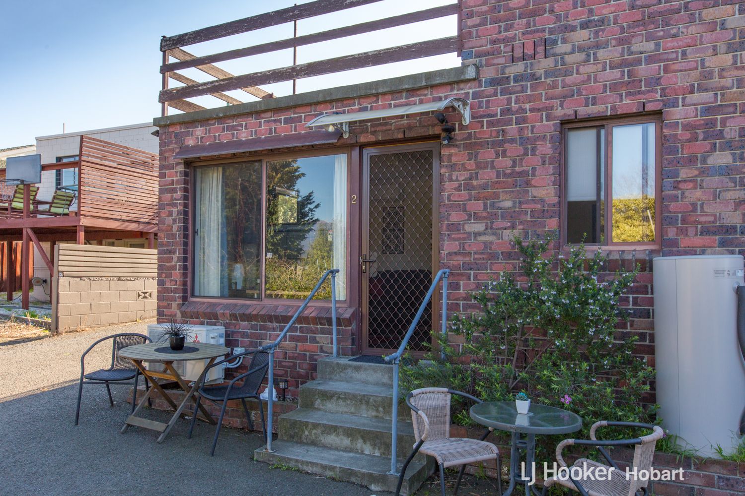 2/165 East Derwent Highway, Lindisfarne TAS 7015, Image 1