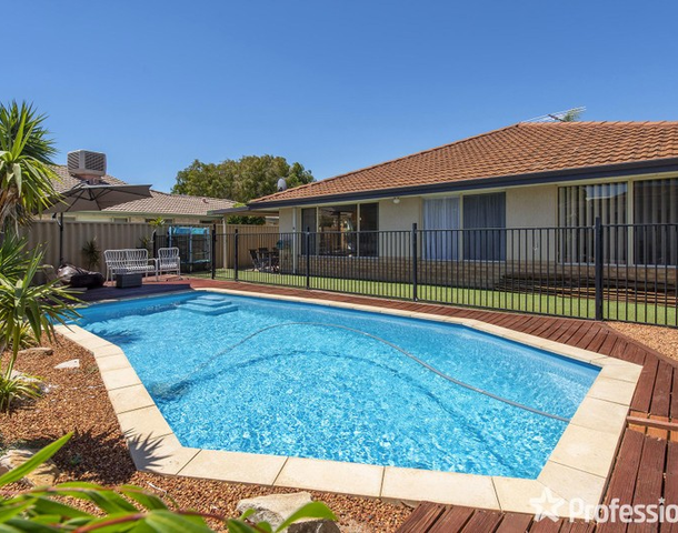 11 Limoges Elbow, Port Kennedy WA 6172