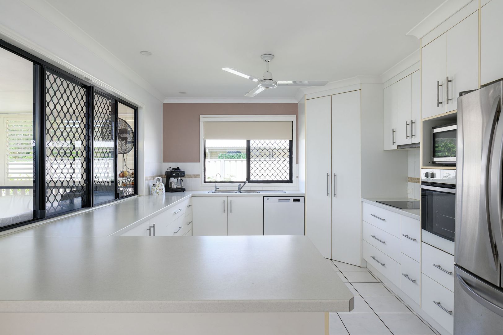 21 Kanimbla Avenue, Cooloola Cove QLD 4580, Image 1