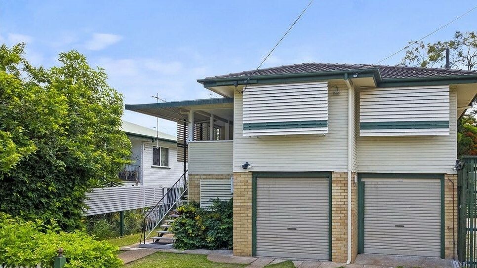 3 bedrooms House in 8 Orana St CARINA QLD, 4152