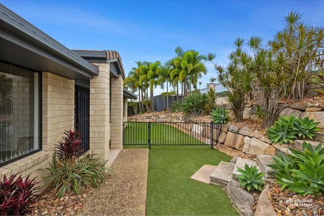 Picture of 6 Connemara Drive, KAWANA QLD 4701