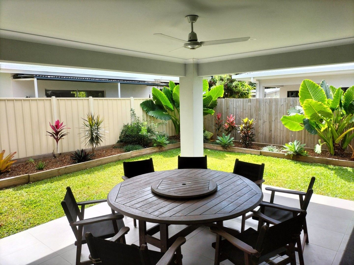 4 bedrooms House in 42 Etty Street KEWARRA BEACH QLD, 4879