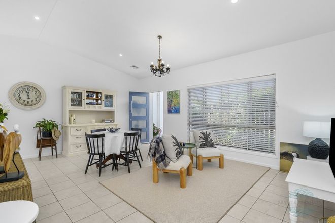 Picture of 2/2 Sunnyside Court, MALENY QLD 4552