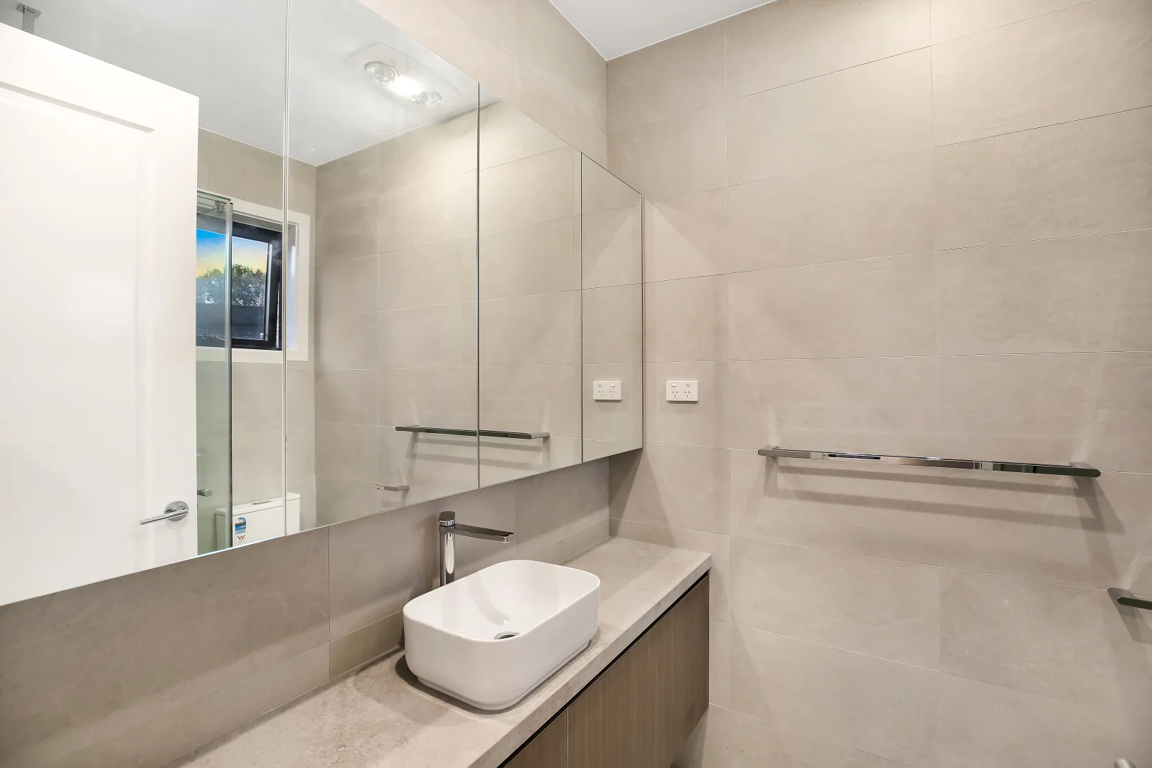 Additional image 7 of 22 Runnymede Street, Doncaster East VIC 3109