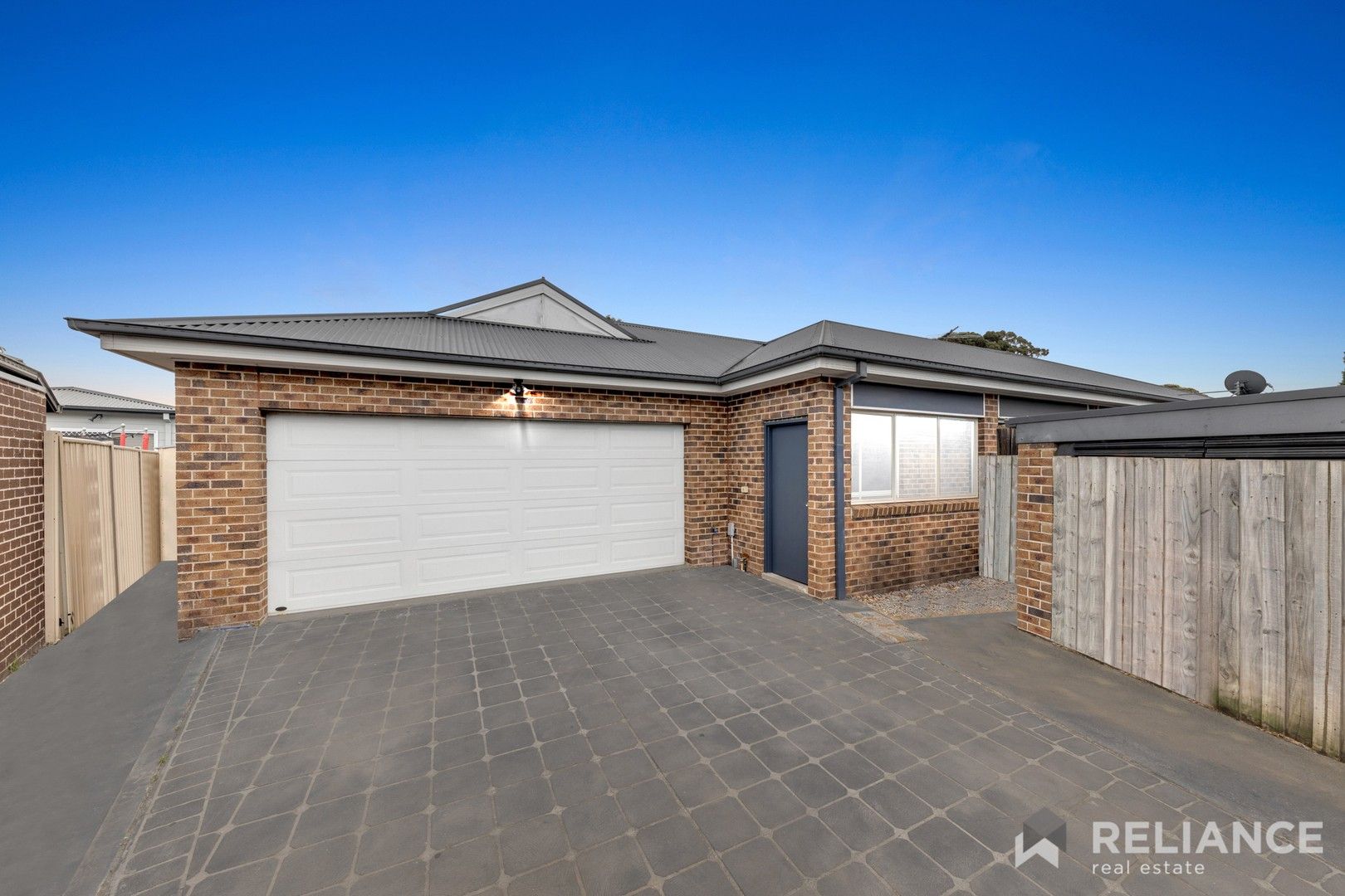 3 bedrooms House in 15A Balliol Common SUNBURY VIC, 3429