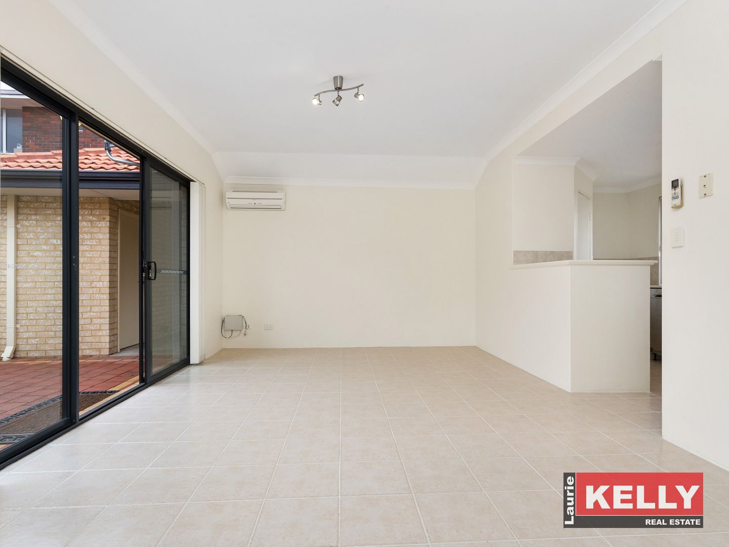 1/111 Beatty Avenue, East Victoria Park WA 6101, Image 2