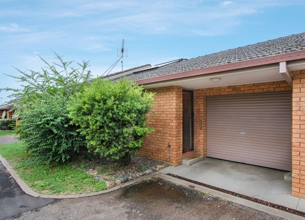 4/8 Thibault Street, South Tamworth NSW 2340