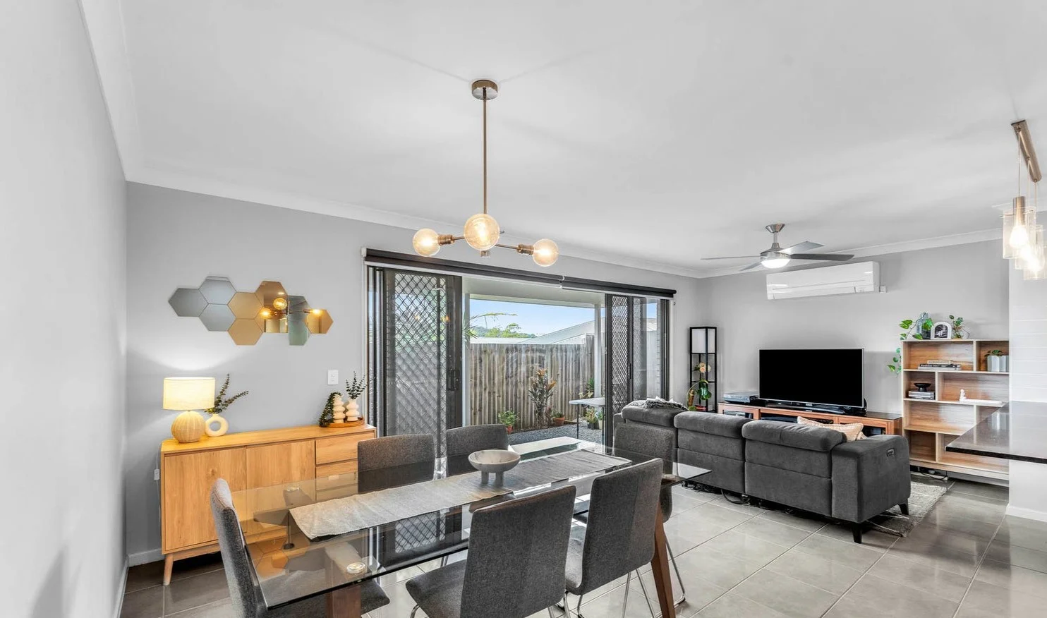 24 Granite Street, Yarrabilba QLD 4207