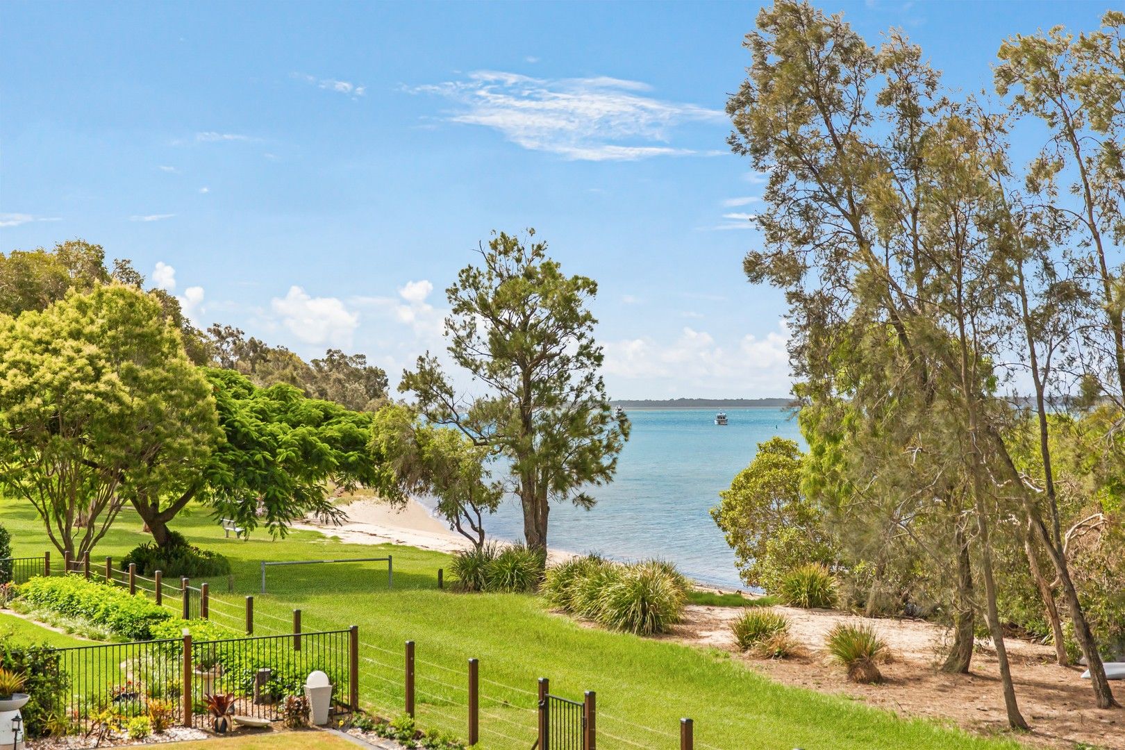 10/8A Spinnaker Drive, Sandstone Point QLD 4511, Image 1