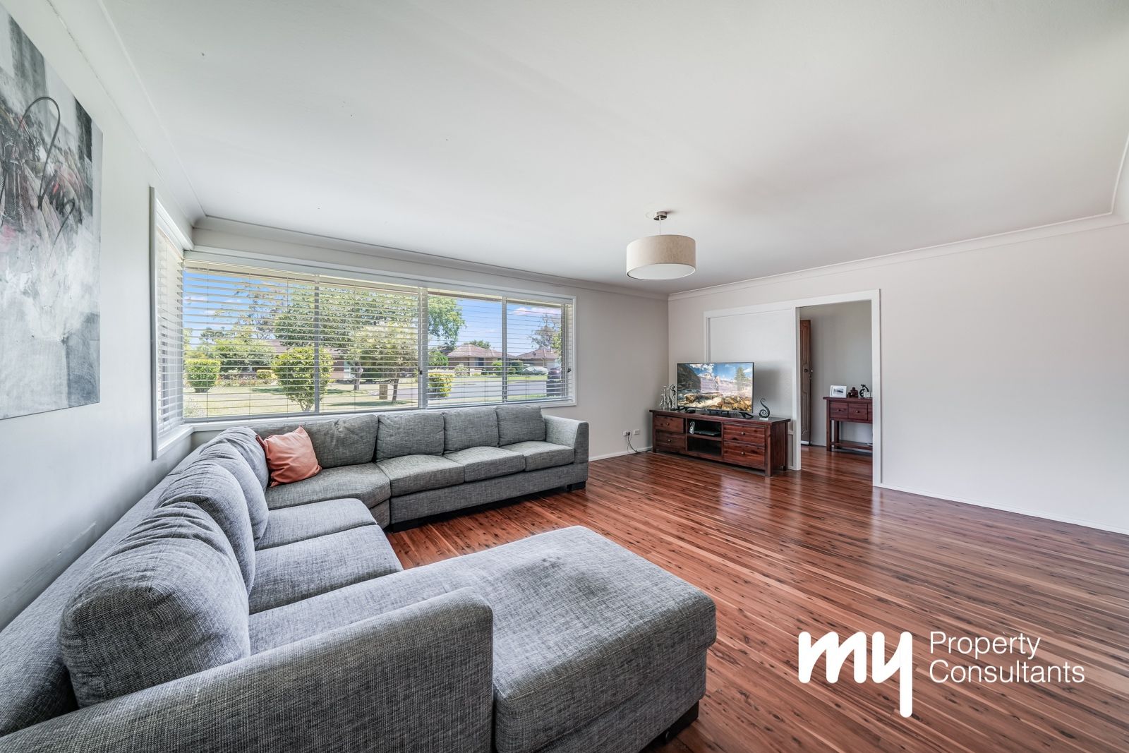 10 Tuglow Place, Leumeah NSW 2560, Image 1