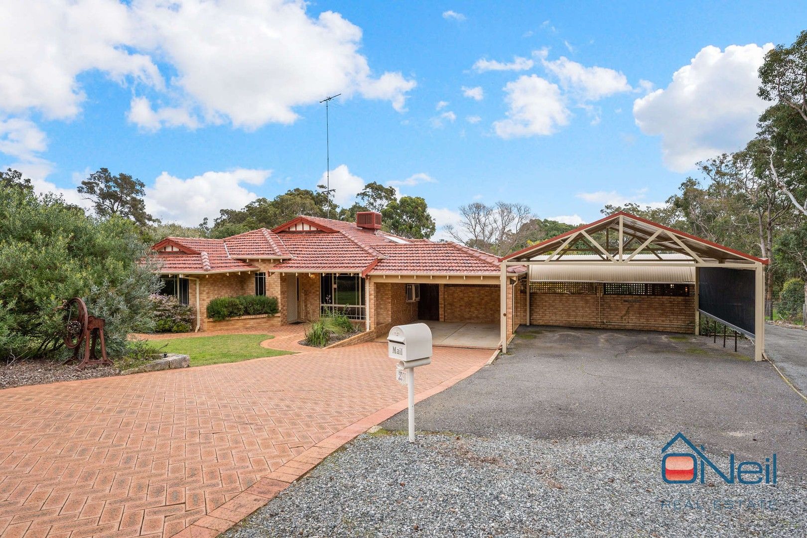 4 bedrooms House in 29 Dalley Street BYFORD WA, 6122