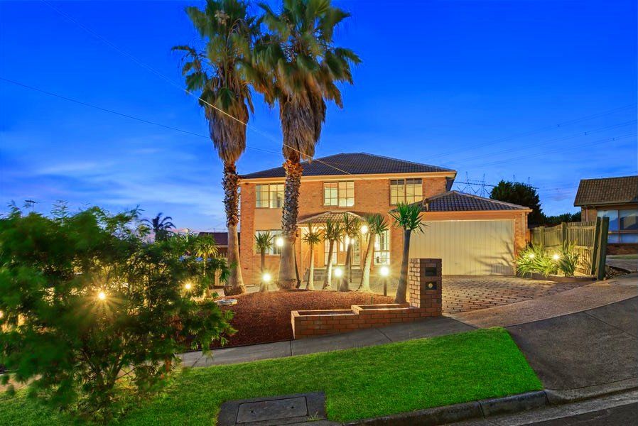 4 bedrooms House in 2 Bromley Place EPPING VIC, 3076