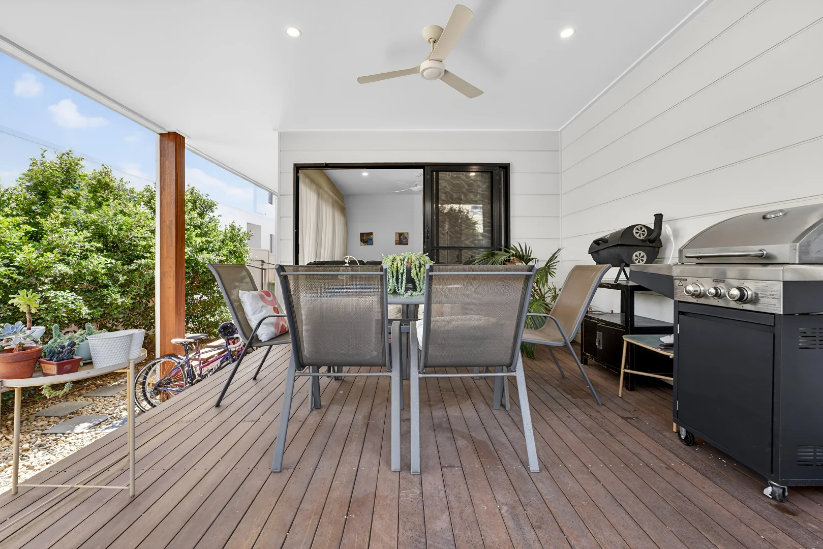 Additional image 14 of 8A Mallard Avenue, Paradise Point QLD 4216