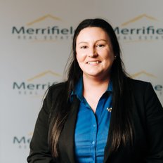 Merrifield Real Estate - Carly Szczecinski