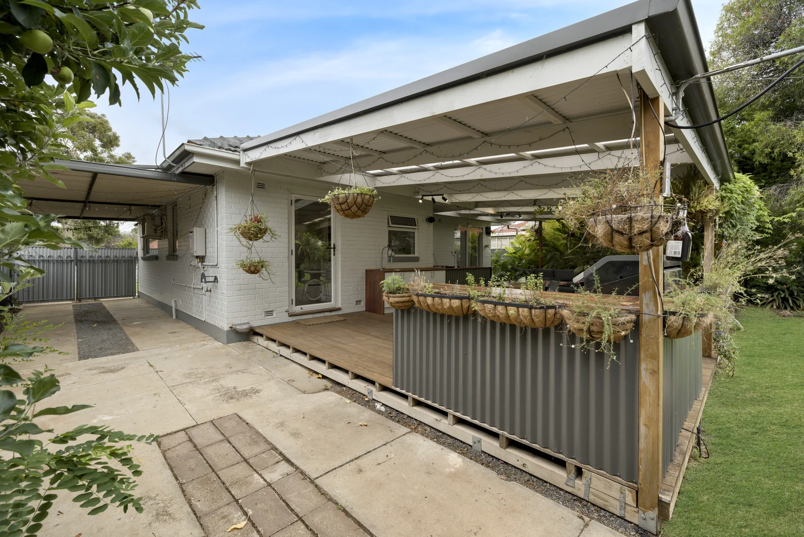 Additional image 18 of 6 Sarah Court, Pennington SA 5013