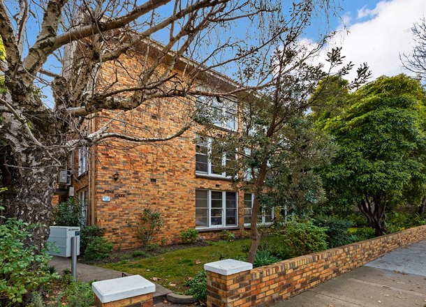 11/91 Ormond Esplanade, Elwood VIC 3184