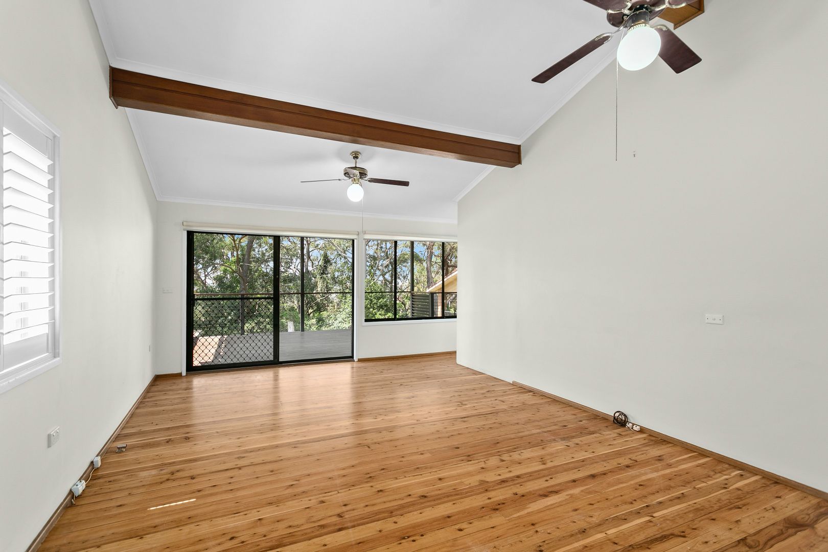 53 Crest Road, Albion Park NSW 2527 House For Rent 760 Domain