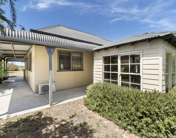 205 Lineens Road, Corunnun VIC 3249