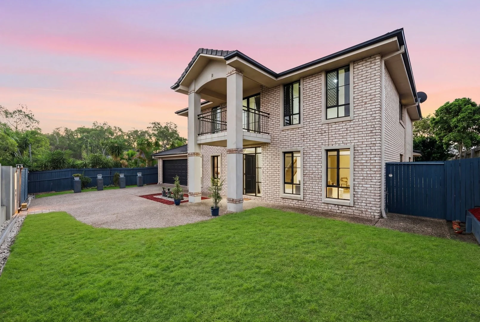 Additional image 3 of 8 Lomond Place, Parkinson QLD 4115