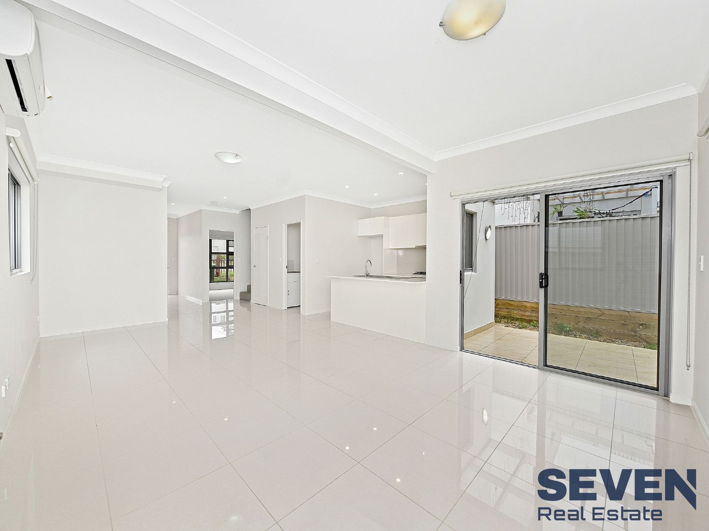 7 Barinya Street, Villawood NSW 2163, Image 2