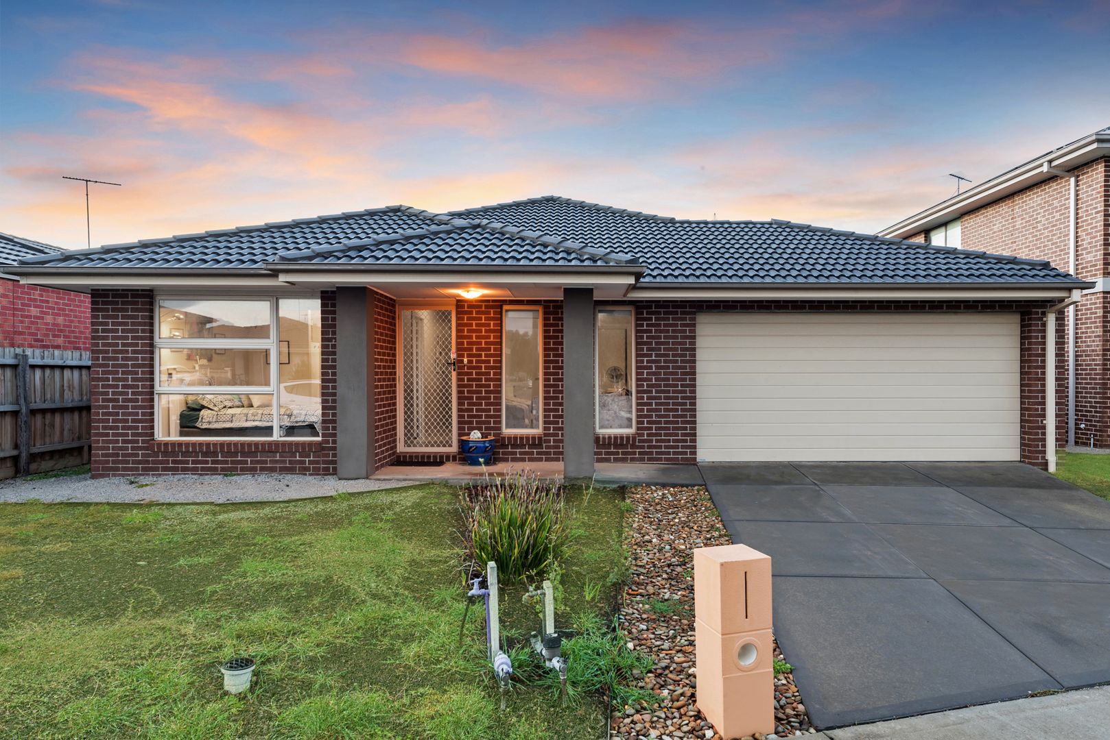 10 Daybreak Avenue, Armstrong Creek VIC 3217