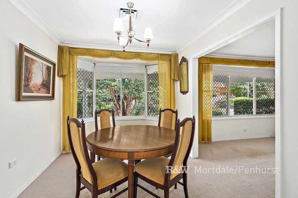 7 Beverley Crescent, Penshurst NSW 2222, Image 2