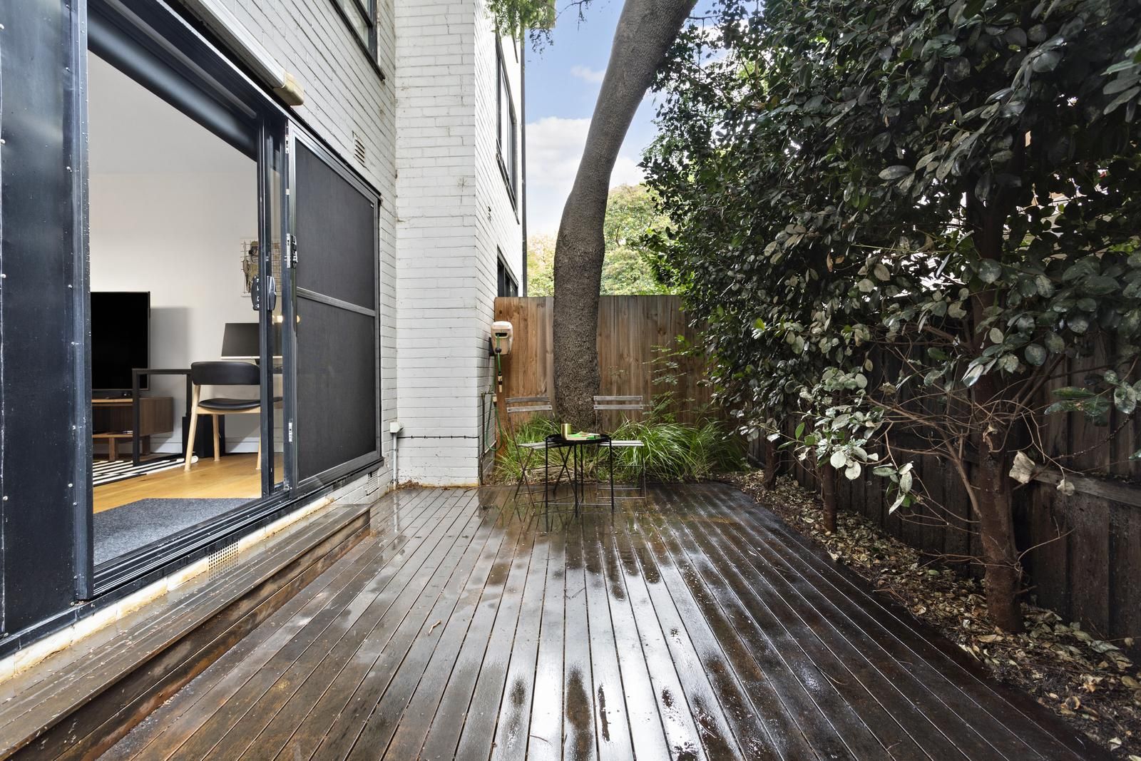 2/85 Caroline Street, South Yarra VIC 3141