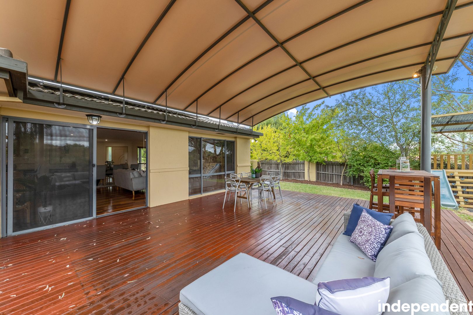 1/11 Rainbow Place, Latham ACT 2615, Image 1