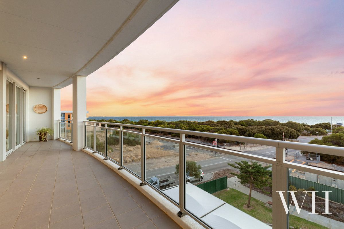 3 bedrooms Apartment / Unit / Flat in 9/52 Rollinson Road NORTH COOGEE WA, 6163