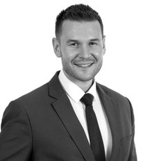 Queensland Sotheby's International Realty - Ryan Canilho