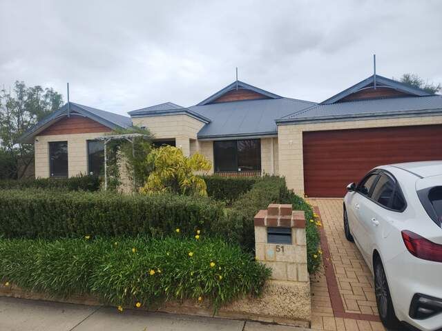 4 bedrooms House in 51 Flecker Promenade AVELEY WA, 6069