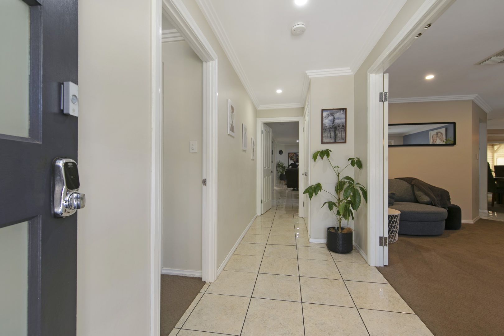 2 Roscrow Court, Clare SA 5453, Image 2