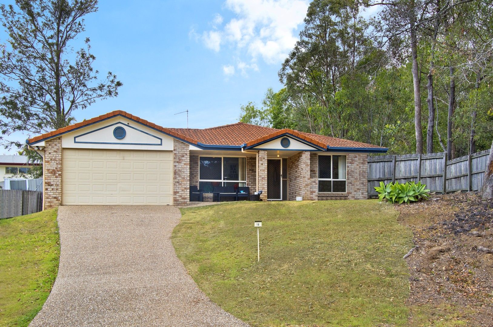 18 Forestglen Crescent, Bahrs Scrub QLD 4207, Image 0