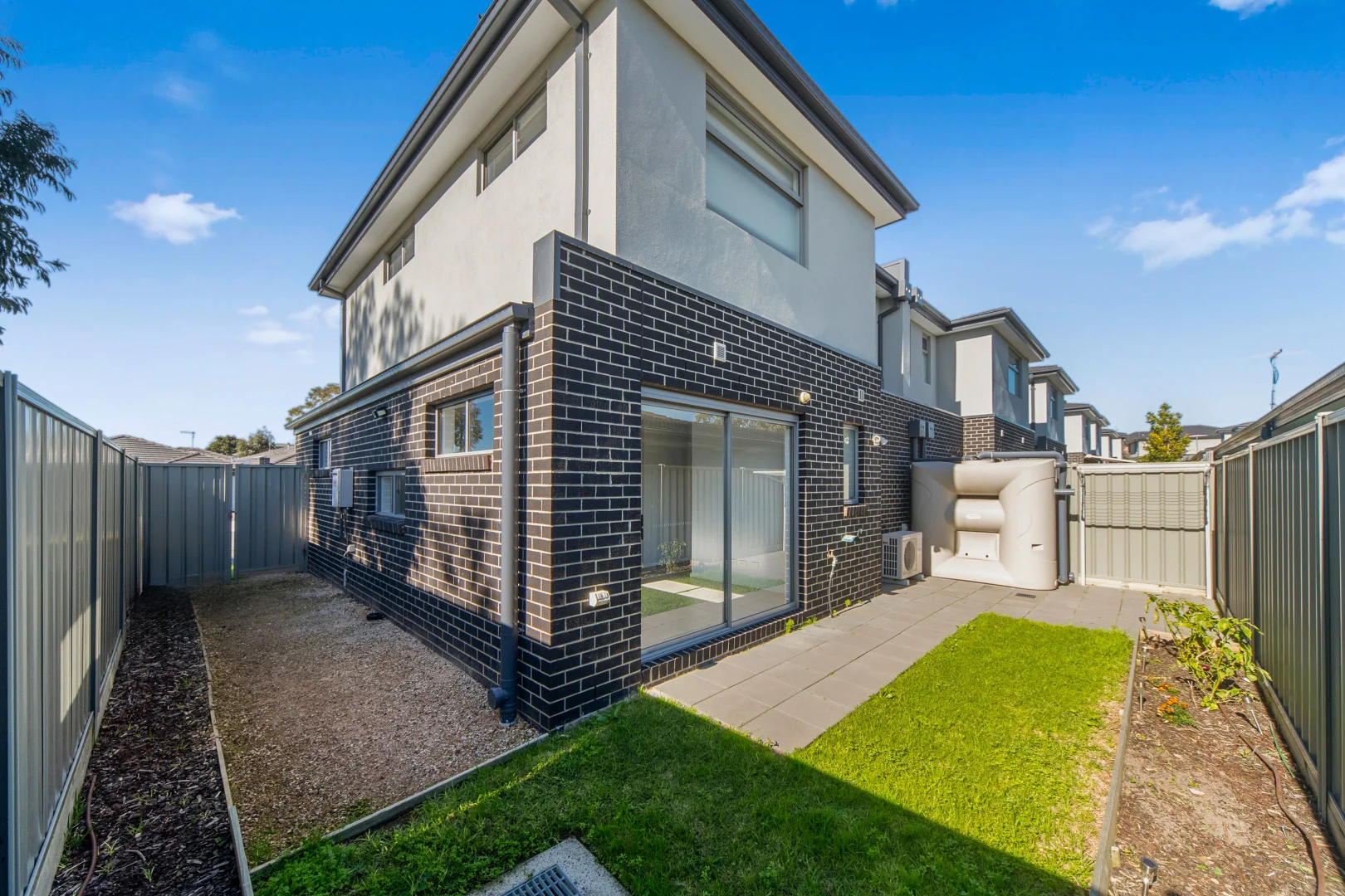 Additional image 10 of 52 Tucker Boulevard, Carrum Downs VIC 3201