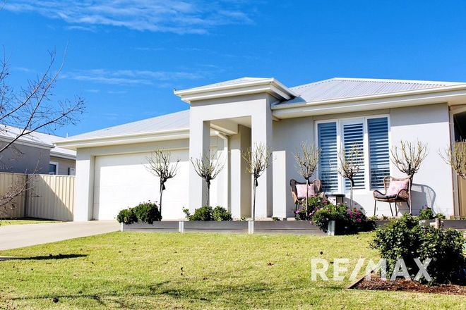 Picture of 86 Barmedman Avenue, GOBBAGOMBALIN NSW 2650