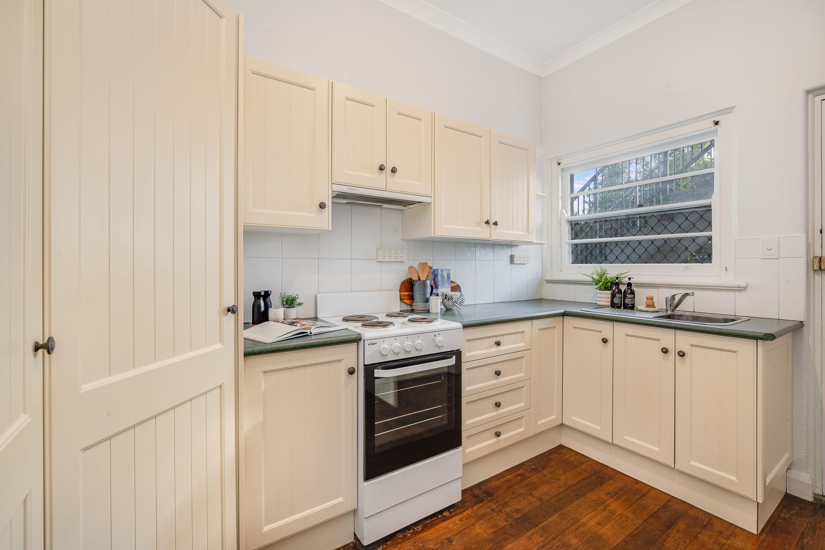 1/26 Brooks Street, Cooks Hill NSW 2300, Image 2